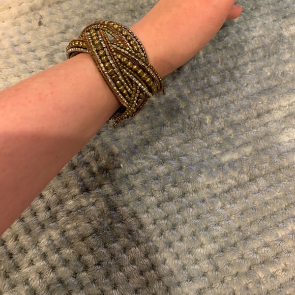 Bracelets - Picture 4 of 6